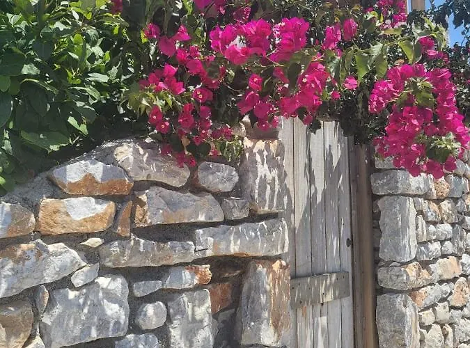 Villaaurora-mani Areopoli