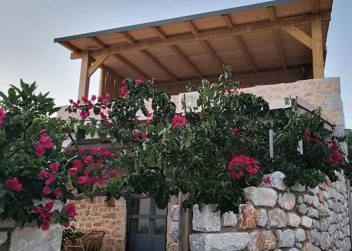 Villaaurora-mani * Areopoli