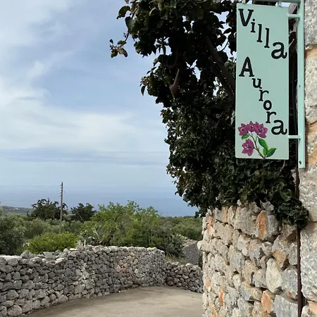 Villaaurora-mani Villa *